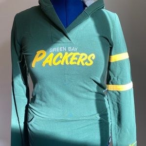 Woman’s M Greenbay Packers Sweatshirt